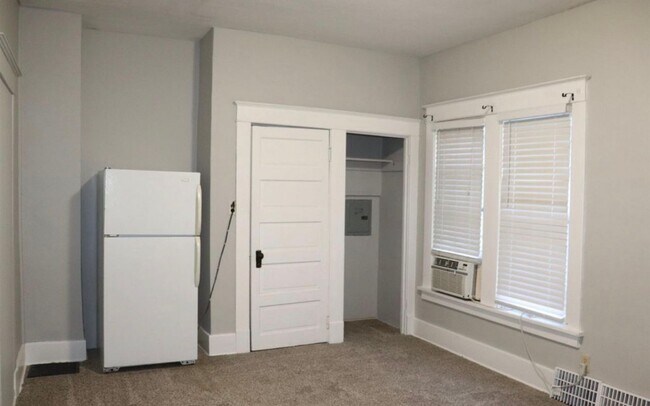 Foto del edificio - 1535 N 32nd St