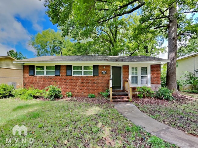 Building Photo - 2520 Danforth Ln