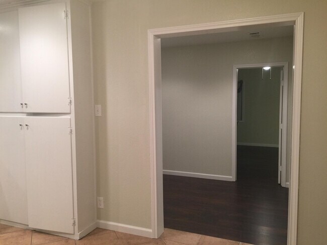 Foto del edificio - 120 Glenhaven Dr