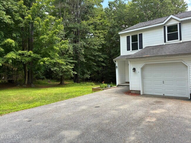 Building Photo - 57 Goose Hollow Rd