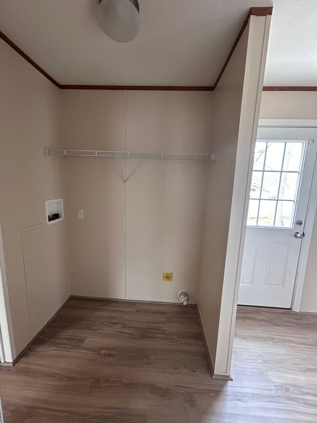 Building Photo - 6 Deer Run Pky