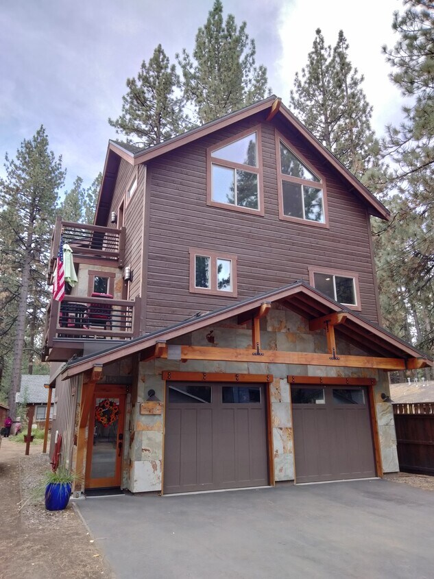 958 Modesto Ave Unit A, South Lake Tahoe, CA 96150 Condo for Rent in