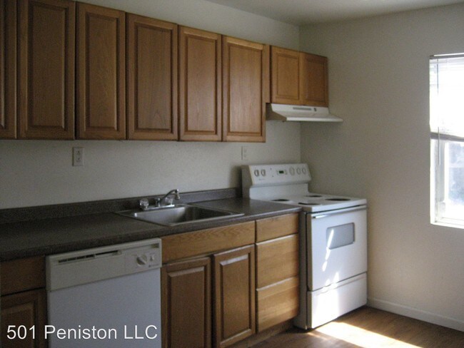 Building Photo - 6001 Downman Rd