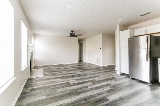 Foto del edificio - 4250 Sestos Dr