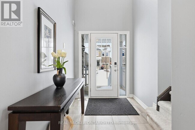 Building Photo - 38 Sandhill Crane Dr