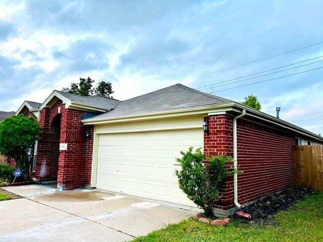 Foto del edificio - 13434 Creek Springs Dr