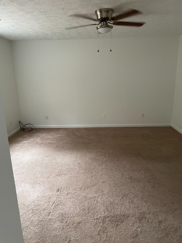 Building Photo - 3230 Meadowlark Ln NW