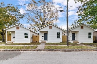 Building Photo - 2801 Nettleton St