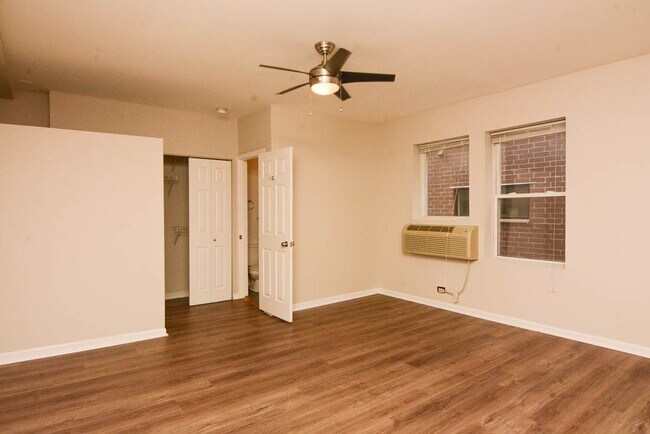 Building Photo - 1627 N Humboldt Blvd