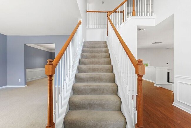 Foto del edificio - 1255 Wondering Way