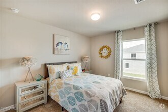 Building Photo - 15339 Wildflower Cir