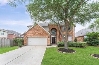 Building Photo - 13402 Great Creek Dr