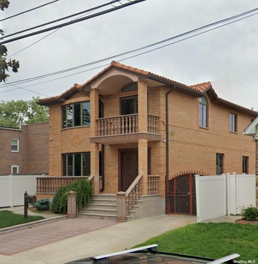 Foto principal - 150-11 23rd Ave