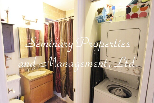 Foto del interior - 5826-28 N Ridge