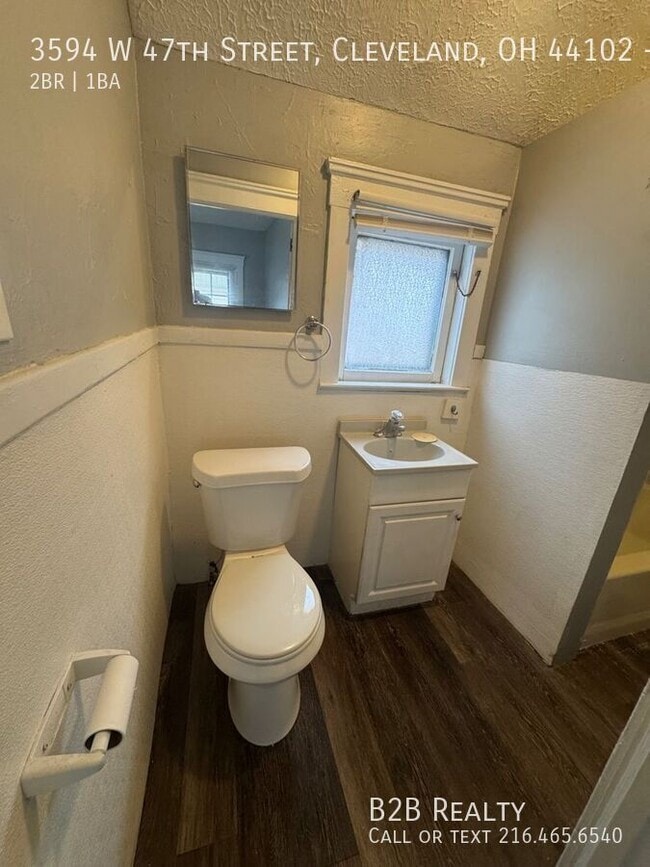 Foto del edificio - 3594 W 47th St