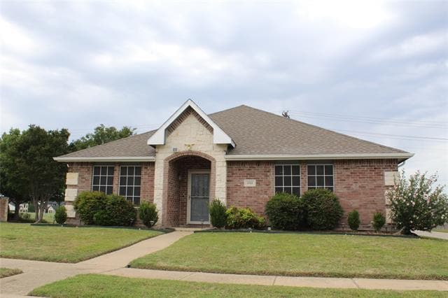 Building Photo - 1321 Red River Ln