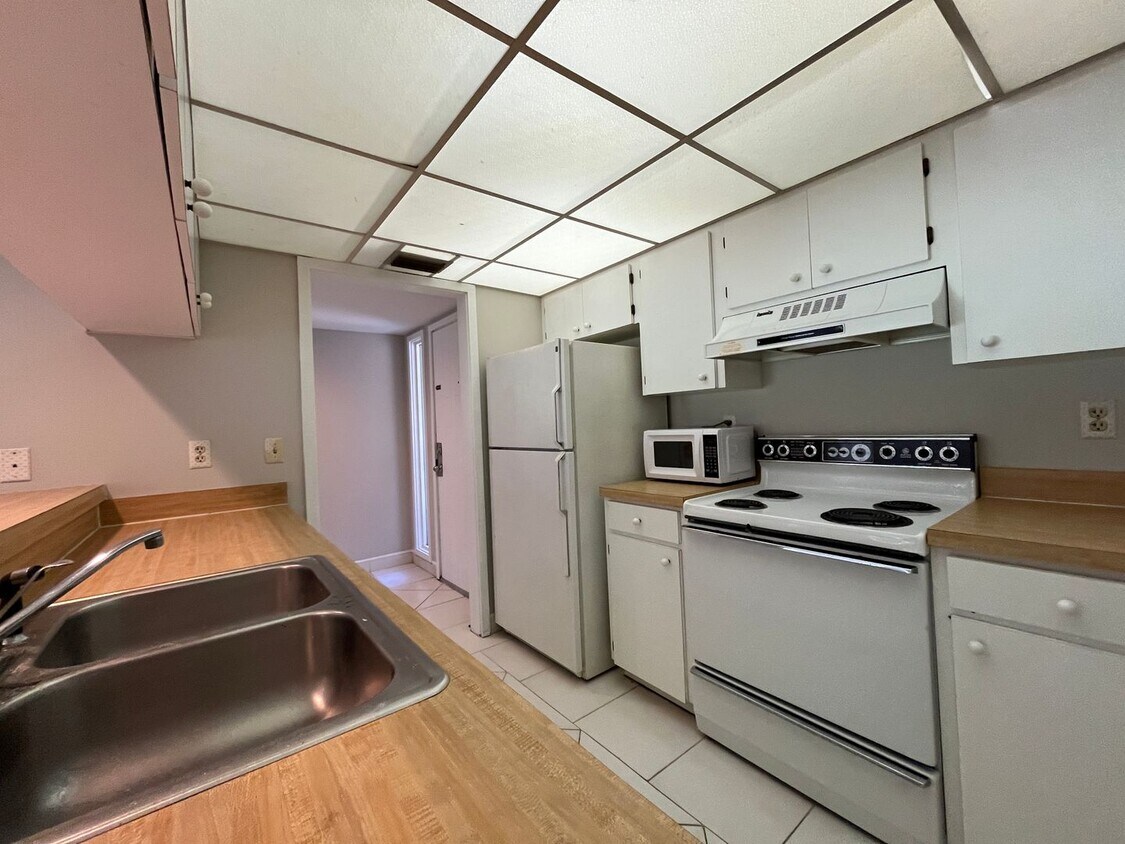 Foto principal - 1 bedroom 1 bath condo in Grenelefe