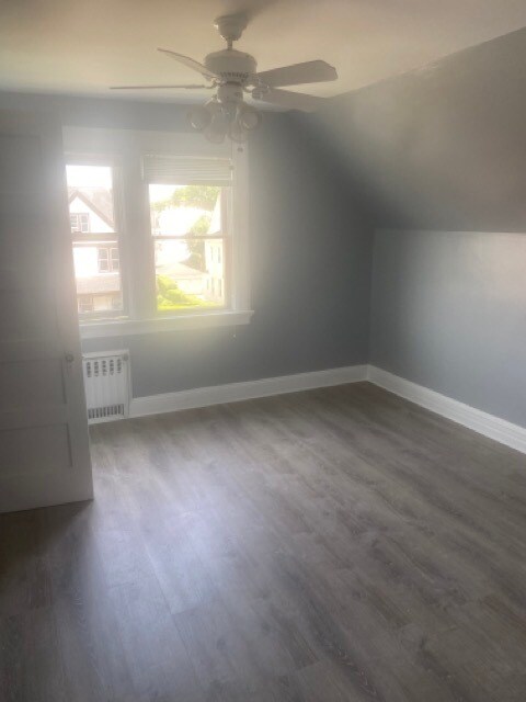 Building Photo - 132 Cottage Ave