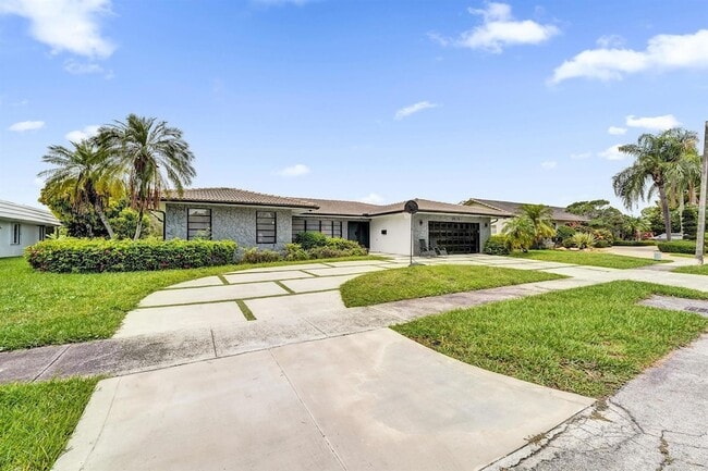 Photo - 3630 N 55th Ave House