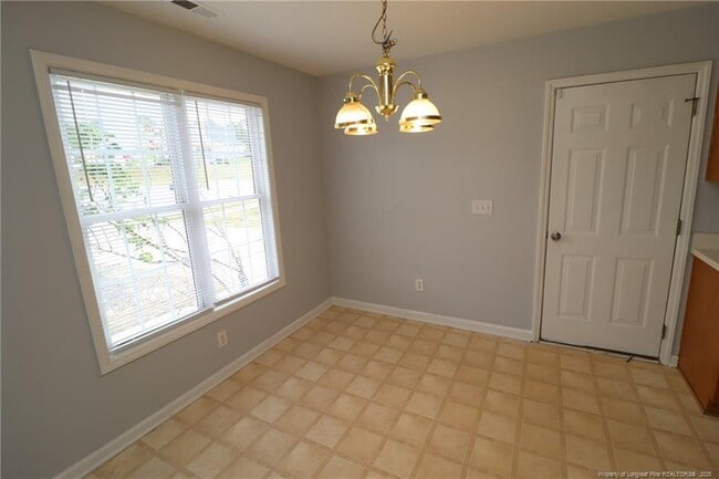 Building Photo - 4105 Scofield Dr