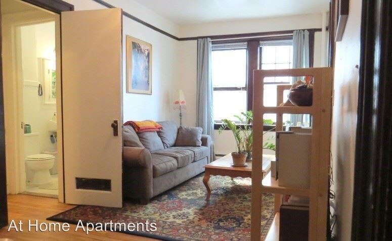 Foto principal - 682 Grand Ave