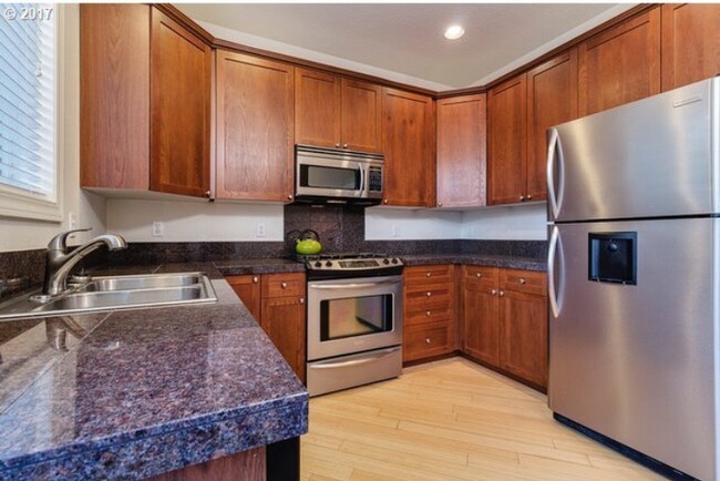 Foto del edificio - 9041 SW Rystadt Ln