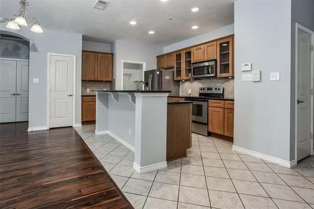 Foto del edificio - Apartment for Rent