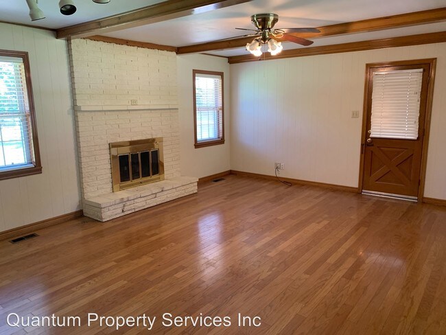 Foto del edificio - 3 br, 2 bath House - 731 HILLSIDE DR