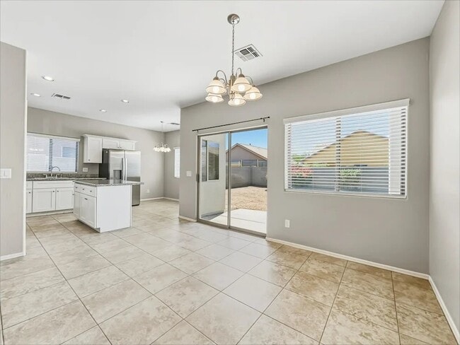 Building Photo - 1609 S 79th Ln