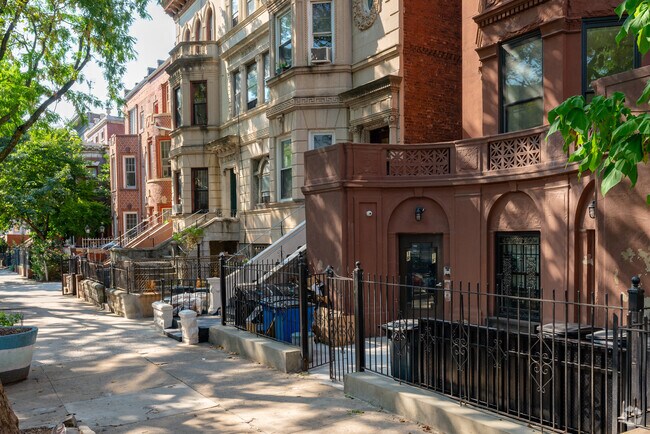 Entrada - 871 Park Pl