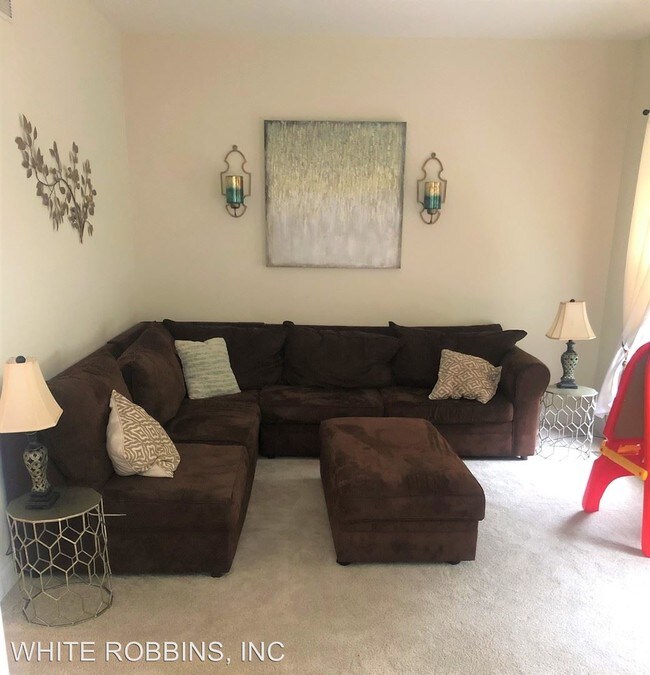 Foto del edificio - 4 br, 2.5 bath House - 323 Matthew Flocco