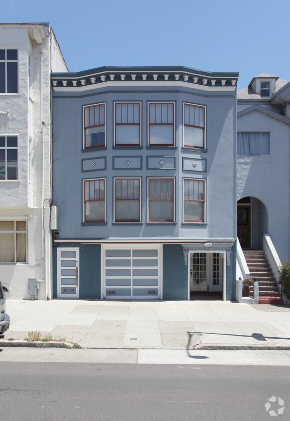 Building Photo - 959 Dolores St