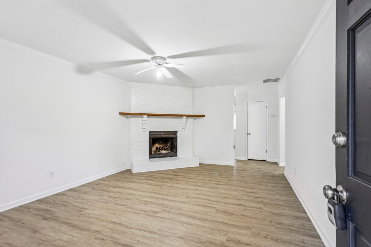 Foto del edificio - 725 Bellemeade Way SW