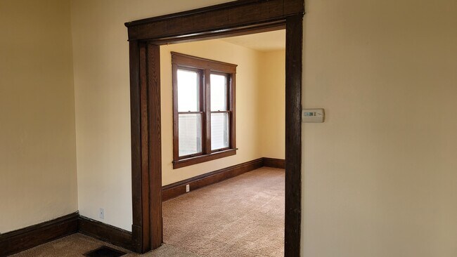 Foto del edificio - 333 S McKinley Ave