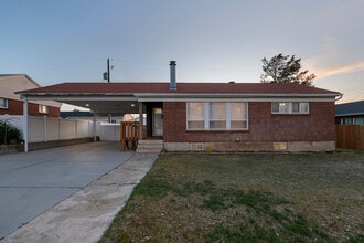 Building Photo - 4607 S 475 W