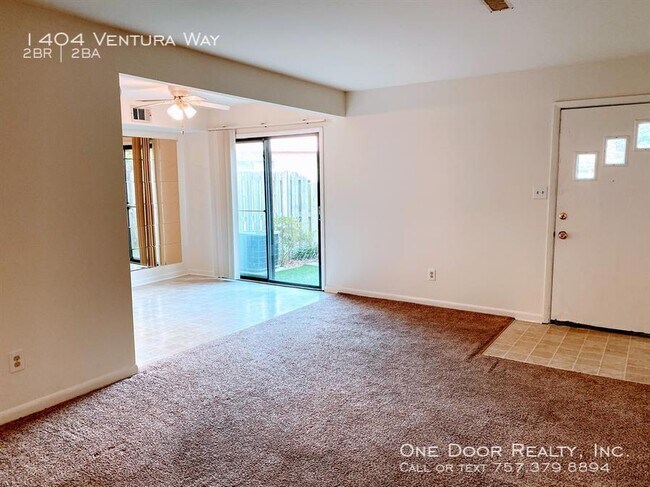 Building Photo - 1404 Ventura Way