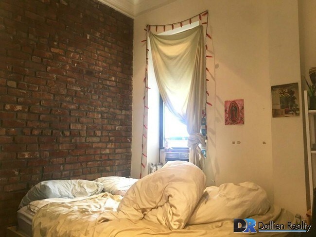 Foto del edificio - 50 E 3rd St