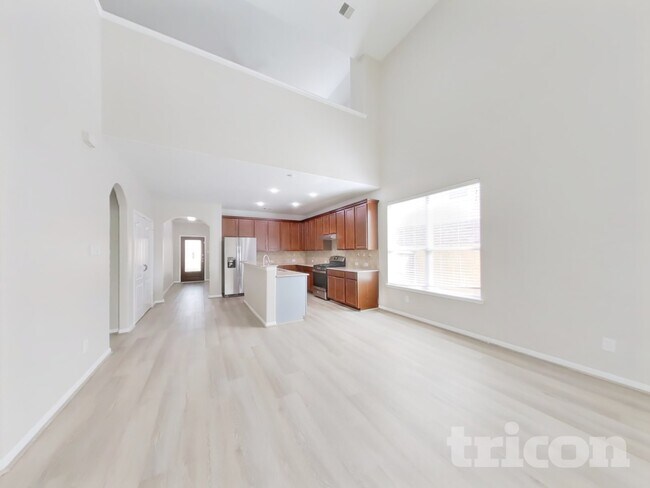 Foto del edificio - 6106 Carver Pines Dr