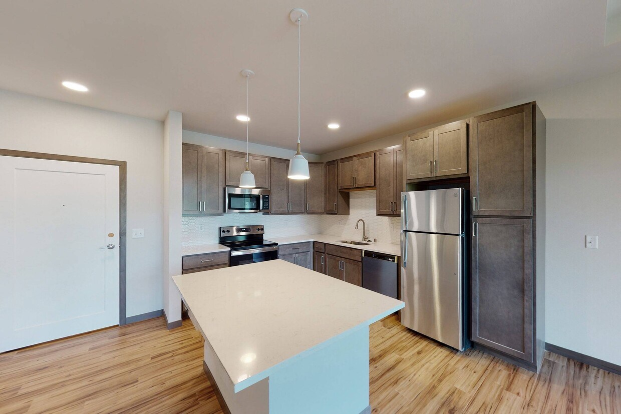 Van Buren East 1850 Summerfield Way Sun Prairie, WI