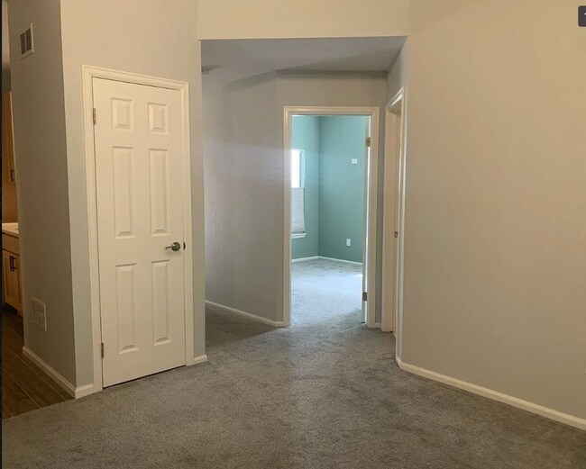 Foto del edificio - AMAZING 2 Bed 2 Bath Condo In North Boulde...