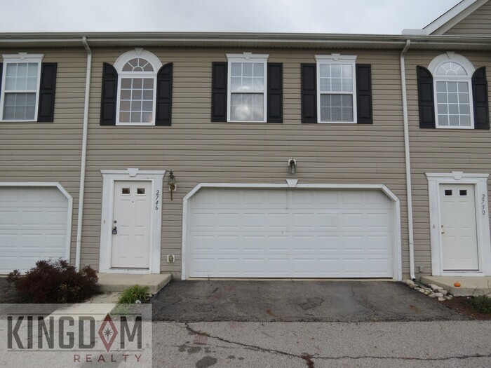 Primary Photo - 2746 Mchenry Dr Columbus, OH 43207