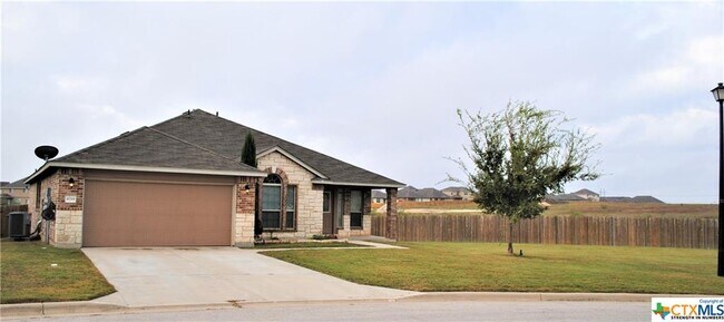 Building Photo - 8719 Open Prairie Dr