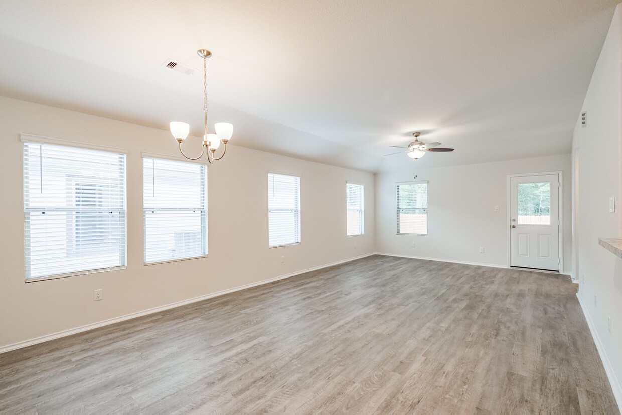 The Village at Caney Mills Houses for Rent Conroe, TX