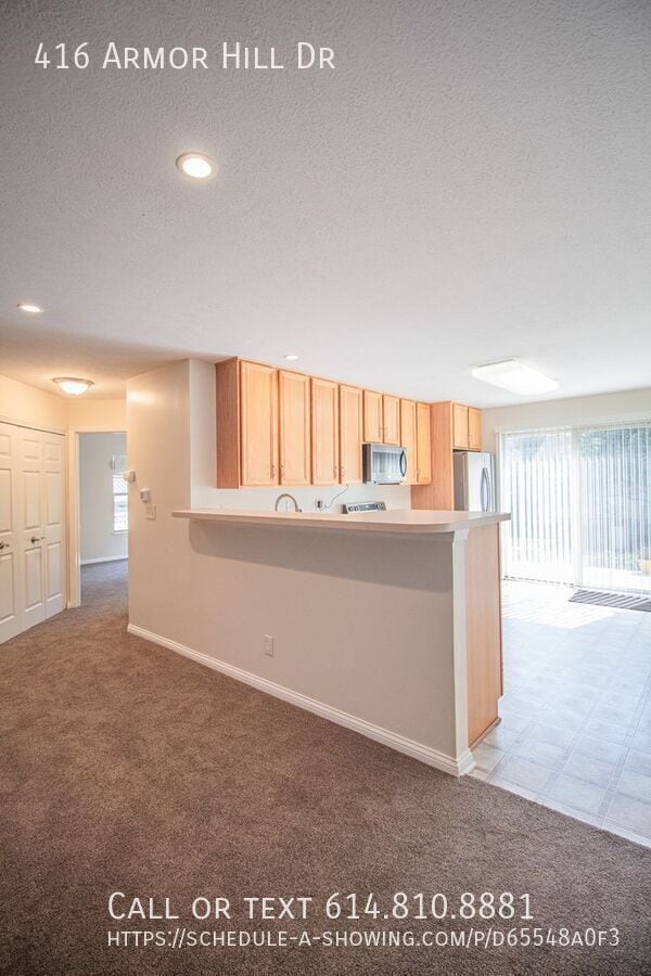 Foto del edificio - 416 Armor Hill Dr