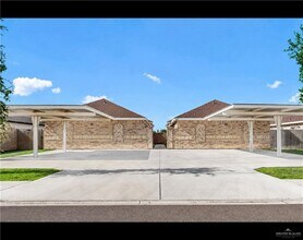 Building Photo - 905 W Kohala Ave