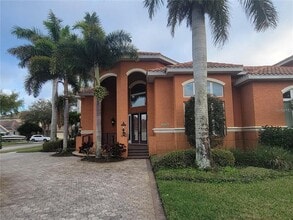 Building Photo - 10209 Thurston Groves Blvd