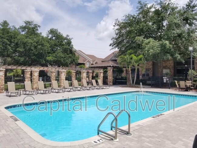 Foto del edificio - 2500 Winding Creek Blvd