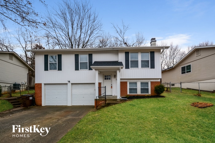 Foto principal - 22 Oak Forest Dr