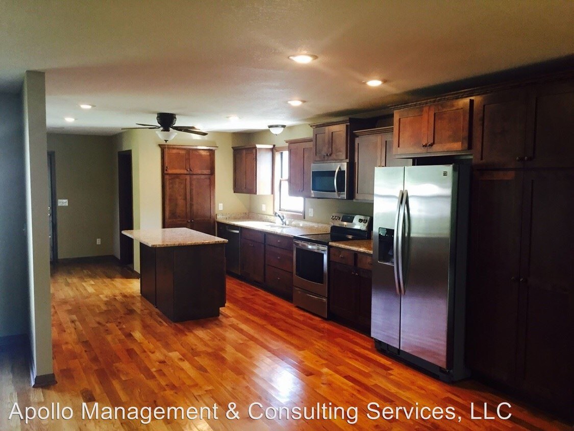 Primary Photo - 3 br, 3 bath House - 1206 Hampton Drive