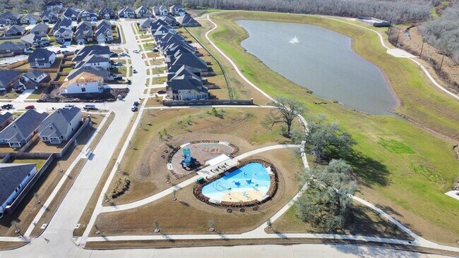 Building Photo - 4710 Austin Landing